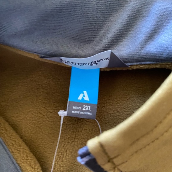 Eddie Bauer Outpace flex fleece half-zip jacket - Picture 3 of 8